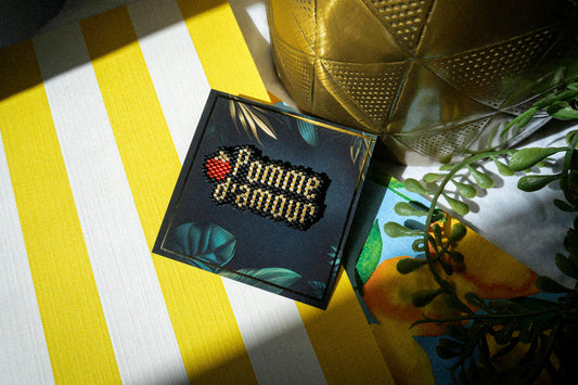 Broche Pomme d'Amour