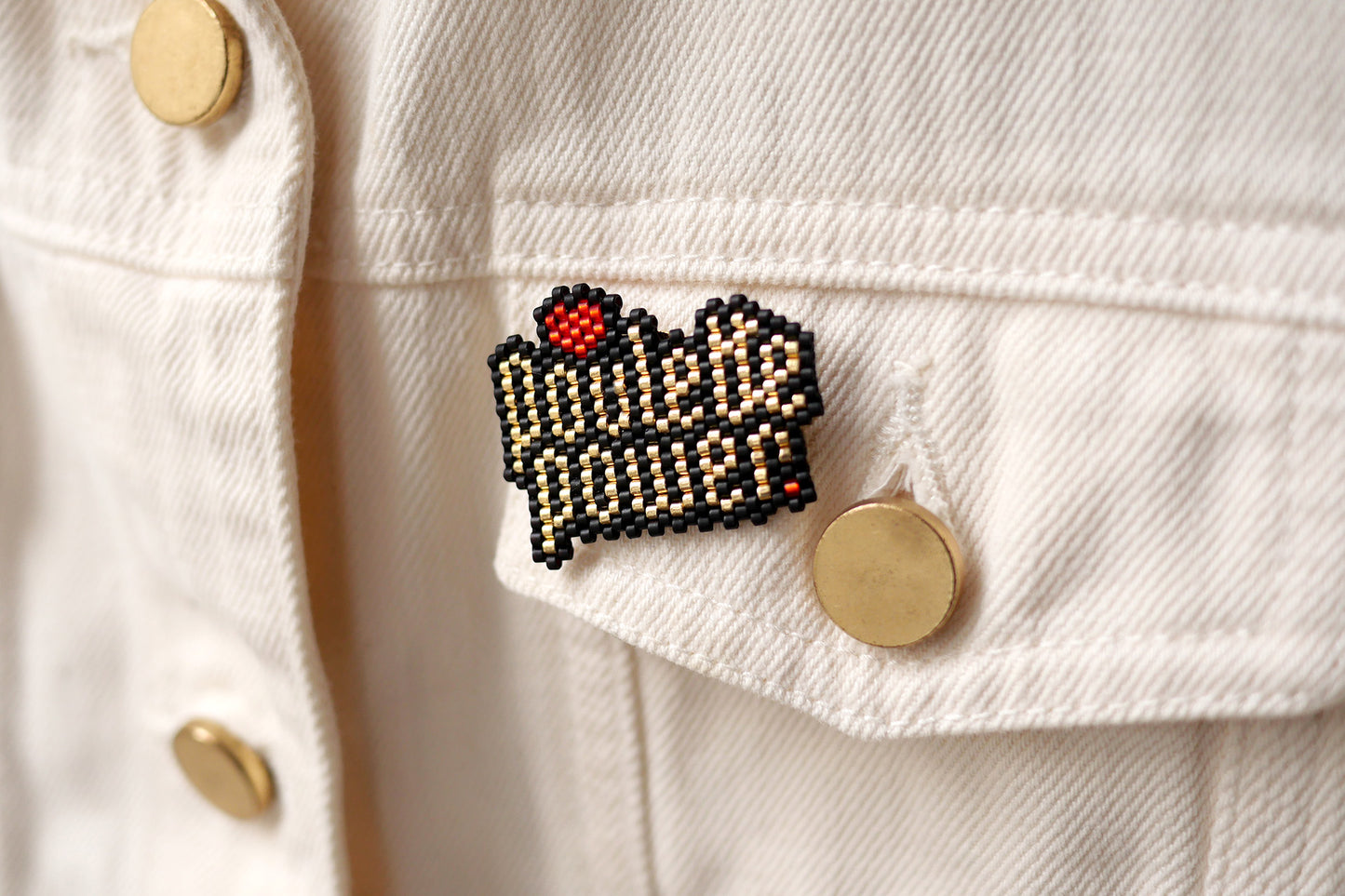 Broche Poulette Power