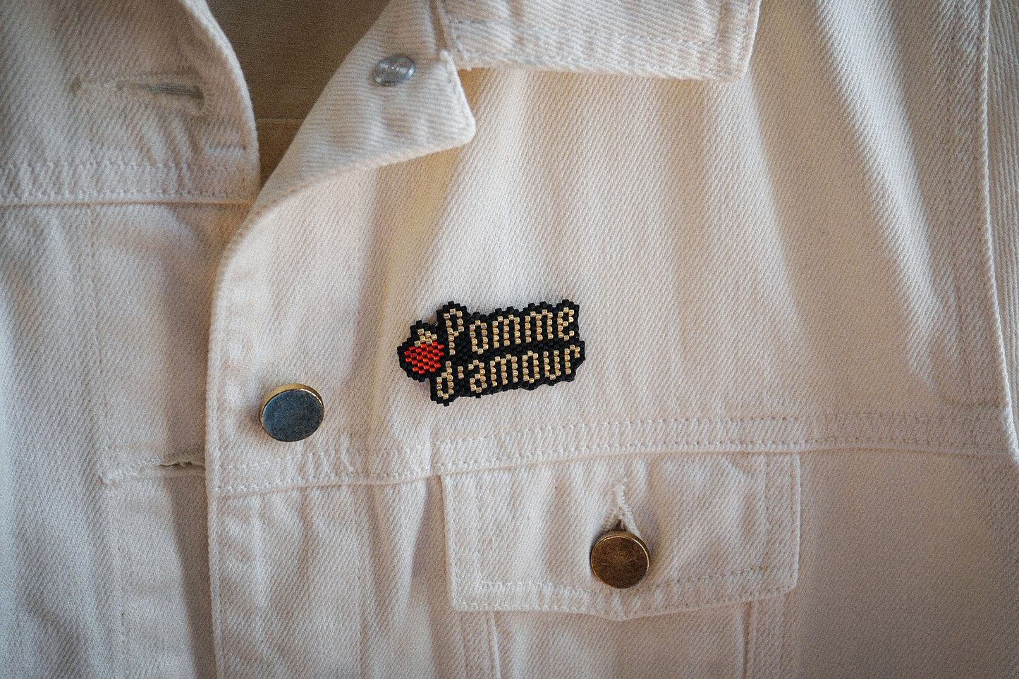 Broche Pomme d'Amour